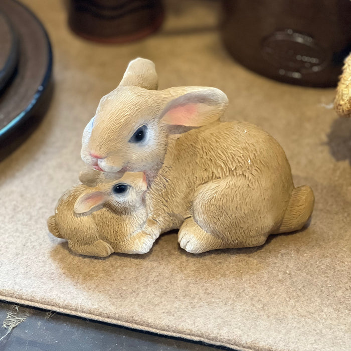7" Poly Resin Bunny