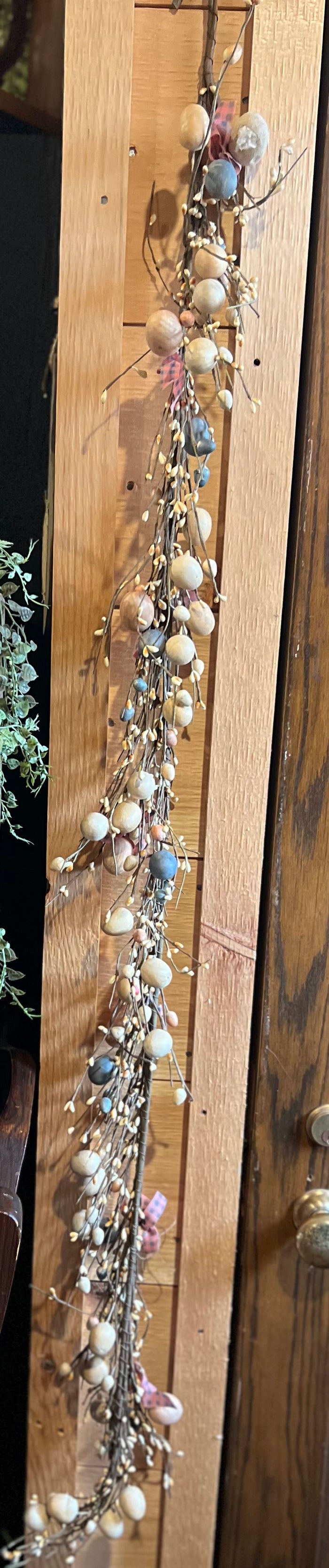 Pastel Egg Garland 54"