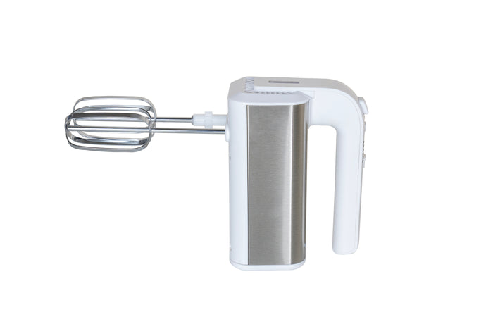 Der Unold Handmixer Hannah mit Rührschüssel wird in einer Seitenansicht in einem Design aus Weiß und Edelstahl gezeigt, mit einem einzelnen Rührbesenaufsatz aus Metall vor einem schlichten weißen Hintergrund.
