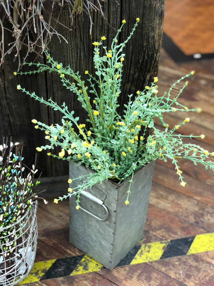 21" Yellow Teardrop & Berry Bouquet