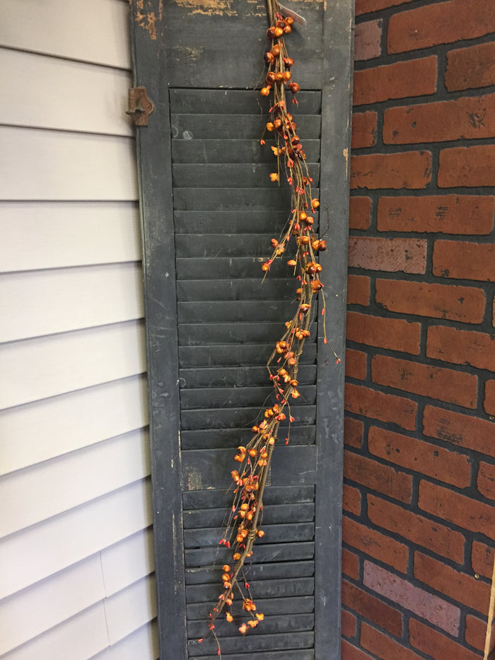 4' Bittersweet & Berry Garland