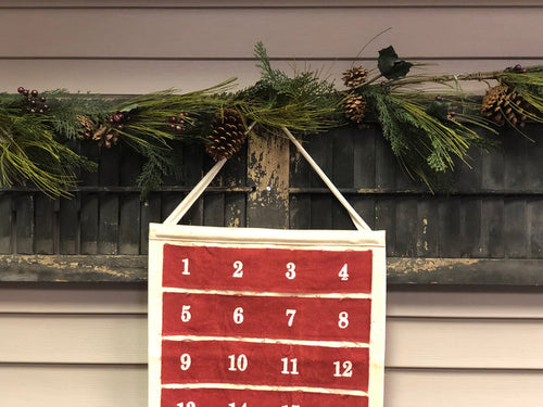 5' Pine Swag  w/ Berries & Pinecones
