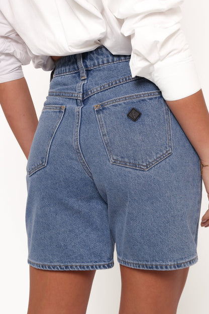 Petal and Pup USA BOTTOMS Abrand Carrie Shorts - Naomi