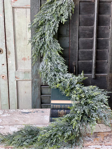 Bent Bough Cedar Garland 6'