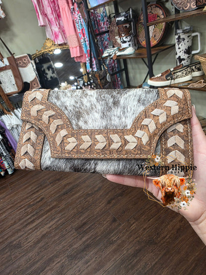Glenrose Stitch Accent Wallet
