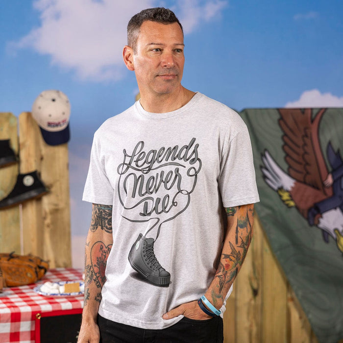 RSVLTS RSVLTS Crewneck T-shirt Legends Never Die (Heather Gray) – Crewneck Tee Legends Never Die (Heather Gray) – Crewneck Tee