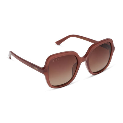 diff eywear marlo square oversized sunglasses with a terracotta acetate frame and brown gradient lenses angled view