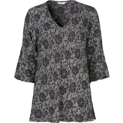 Masai Black Betsy Top Front | Dotique