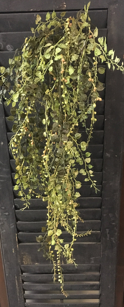 Meadow 32in Teardrops & Berries Drape Garland