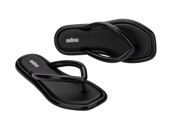 Melissa Airbubble AD Black Thong Flip-Flops for Women – Stylish and comfortable casual footwear.