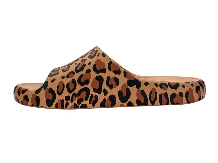 Melissa Free Brown Slide Sandals for Women with Animal Print – Stylish and Lightweight Everyday Footwear