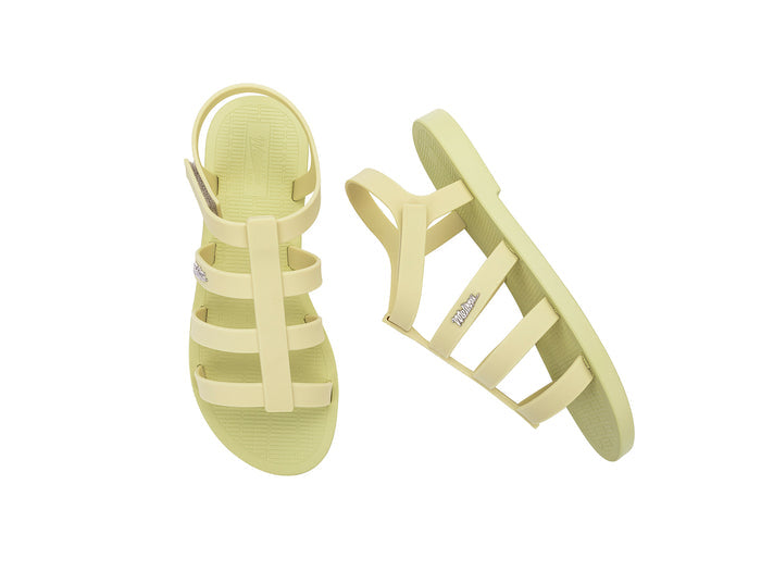 Melissa Sun Rodeo Casual Flat Green Sandal for Women – Trendy and comfortable flat green sandals perfect for everyday casual wear.