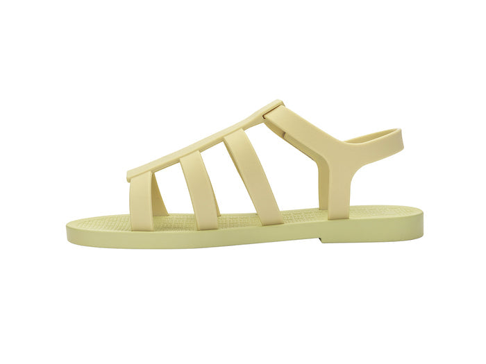 Melissa Sun Rodeo Casual Flat Green Sandal for Women – Trendy and comfortable flat green sandals perfect for everyday casual wear.