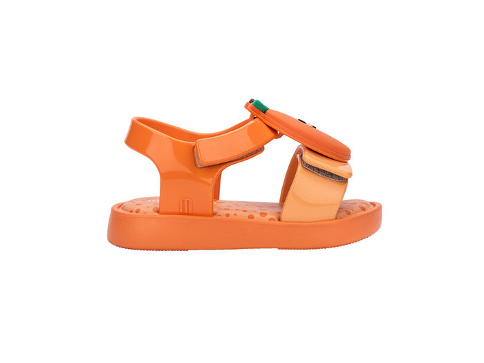 Mini Melissa Jump Fruitland Yellow Sandal with Orange Design for Babies – Adorable and comfortable baby sandals featuring a fun fruit-inspired design, perfect for everyday wear.