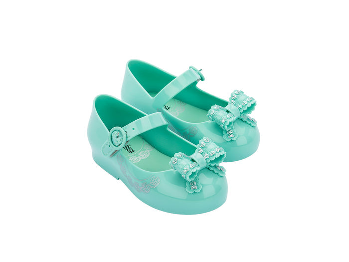 Stylish ballerina shoes for babies