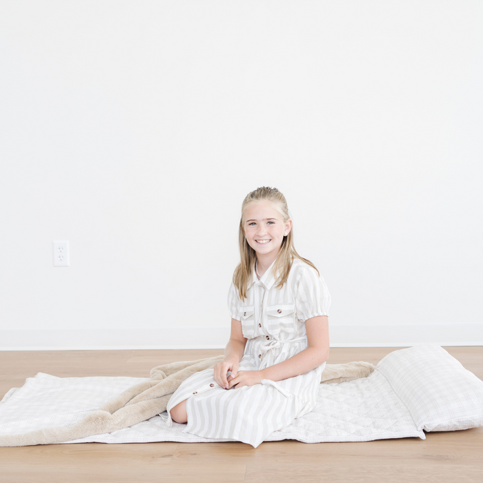 MINKY/FAUX FUR NAP MAT