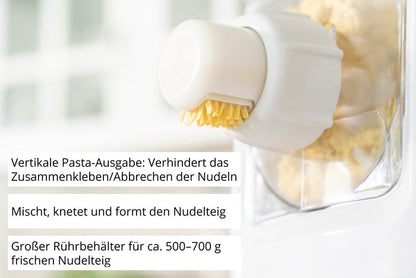 Die Unold Nudelmaschine Nora presst frischen Nudelteig durch eine Kunststofföffnung, wodurch Pasta entsteht. Daneben befindet sich ein deutschsprachiger Informationstext zum Produkt.