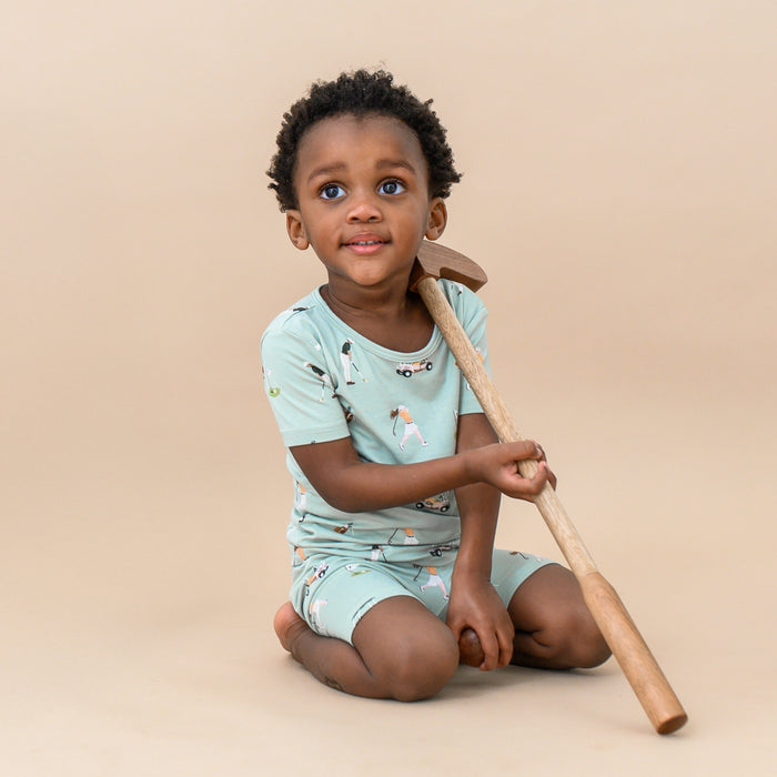 Child wearing Short Sleeve Toddler Pajamas in Golf