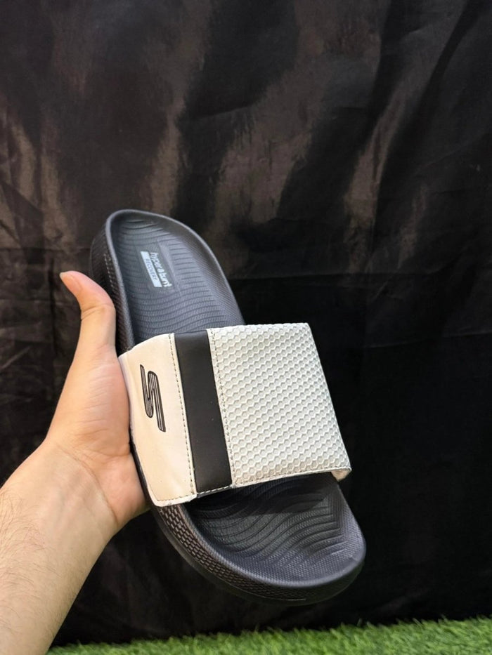 SKECHERS WHITE N BLACK IMPORTED | HYPER BURST MEDICATED SOLE | “WITH INNER PADDING” - Lavish steps