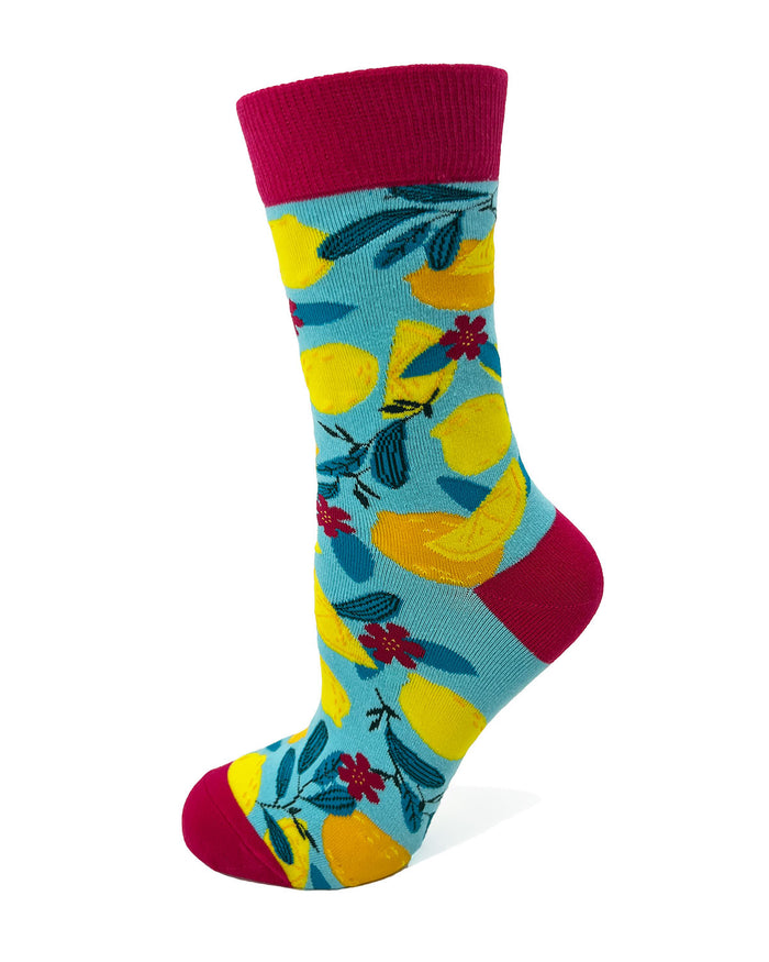 Ladies Novelty Crew Socks with Lemons.