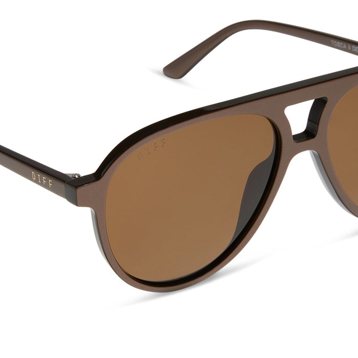 diff eyewear tosca ii aviator sunglasses with a moscow mule brown frame and brown lenses detailed view