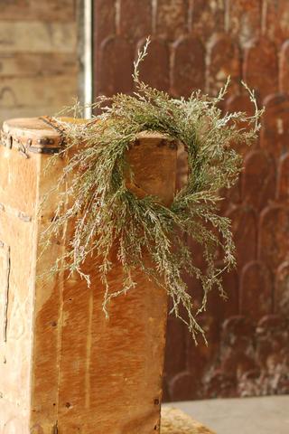 Weeping Cedar Candle Ring W/ Snow Large