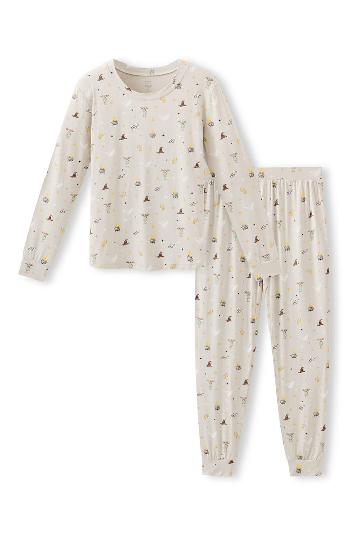 Beige Women's joggers pajama set with Harry Potter prints on a white background